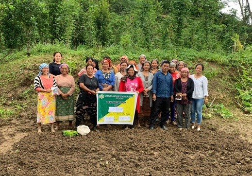 ATMA functionaries with the farmer participants at the demonstration field. (Photo Courtesy: ATMA Kohima Block)